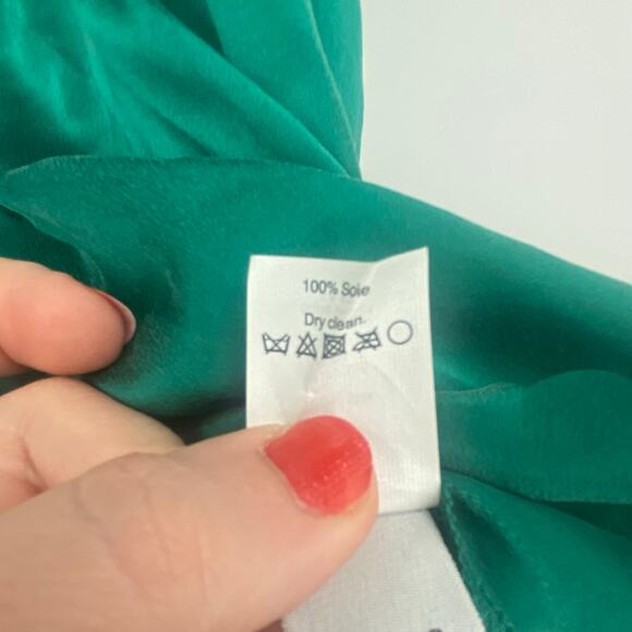 Madewell Women's Emerald Green Scalloped Edge Peplum Silk Blouse Size Small NEW - Picture 10 of 10